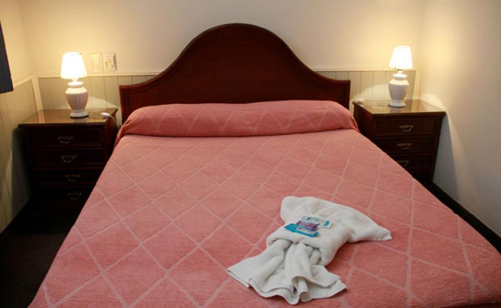 Hotel El Mirador Chascomus Phòng bức ảnh